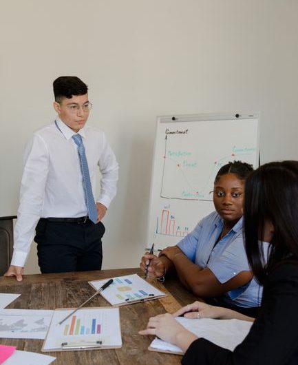 Подтверждение соответствия: сертификация продукции и услуг